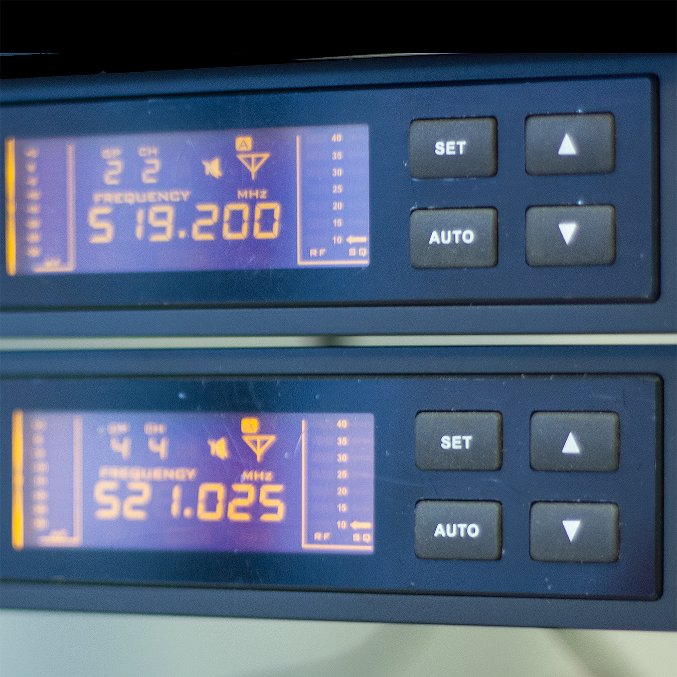 galerie-podcast-studio-mikrofon-empfaenger